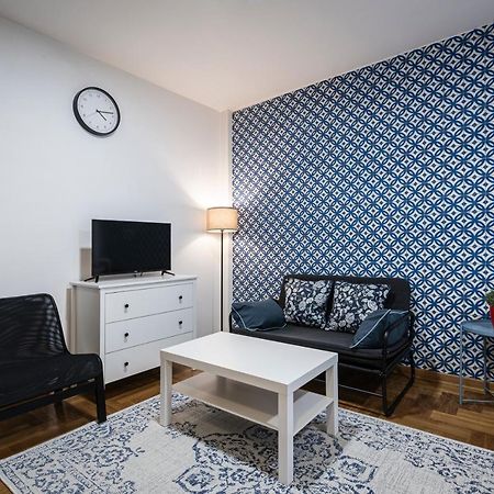 !Promo! Сentral Safe N Sound Studio-Free Private Parking-Fast Wi-Fi Apartment Novi Sad Exterior photo