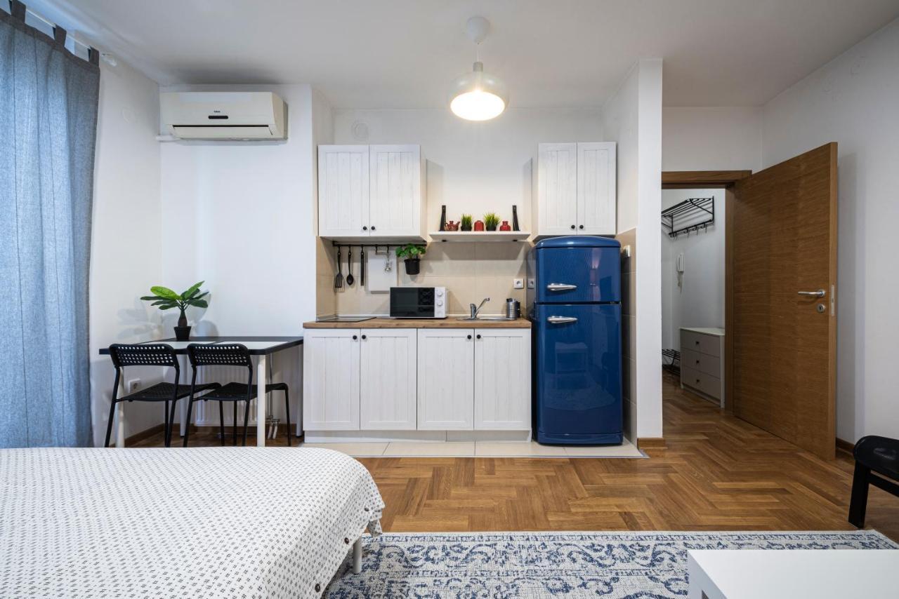 !Promo! Сentral Safe N Sound Studio-Free Private Parking-Fast Wi-Fi Novi Sad Exterior photo